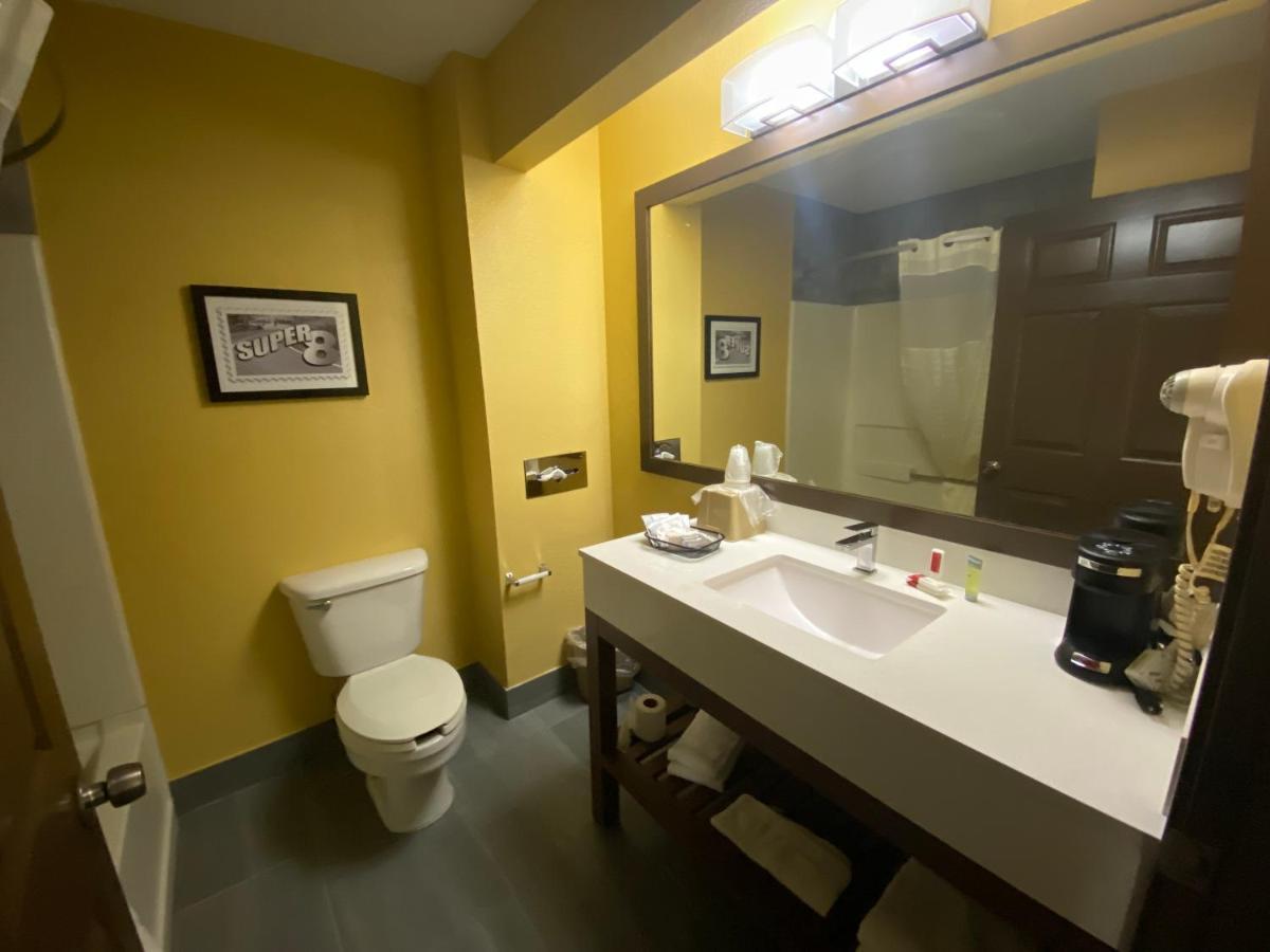 Super 8 By Wyndham Olive Branch Ξενοδοχείο Εξωτερικό φωτογραφία